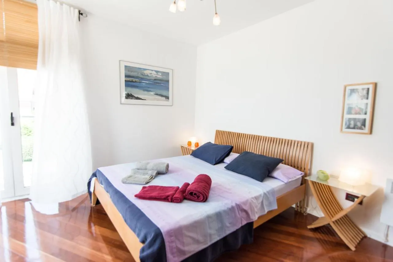 Apartment Mimi Biograd Na Moru
